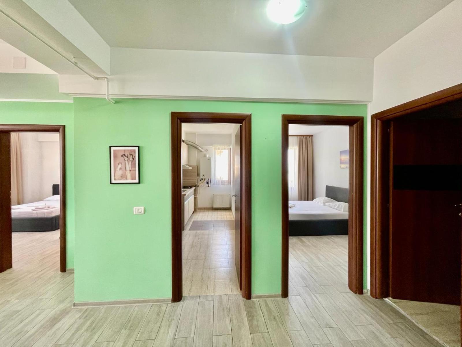 Appartamento Summerland Apartmants Mamaia Nord Esterno foto