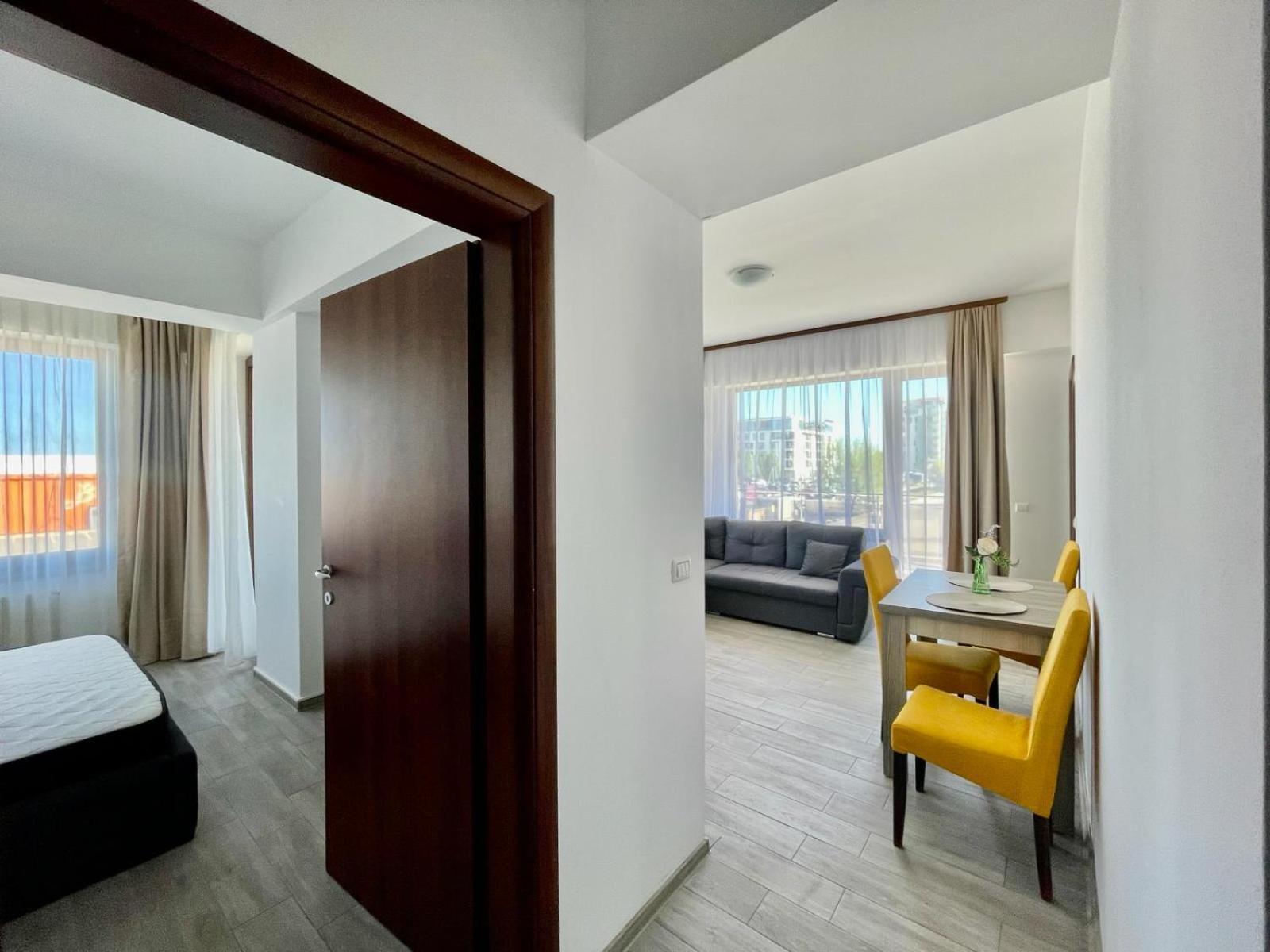 Appartamento Summerland Apartmants Mamaia Nord Esterno foto