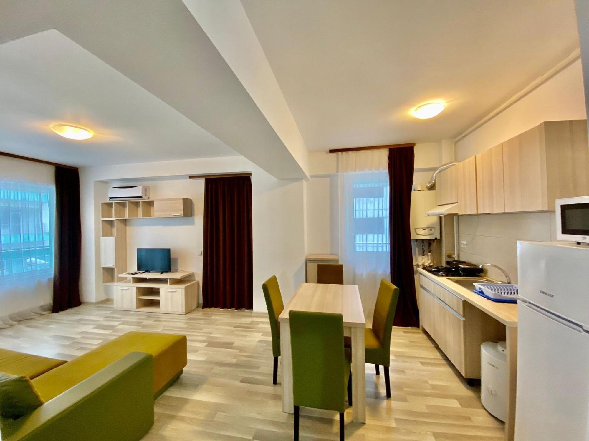 Appartamento Summerland Apartmants Mamaia Nord Esterno foto