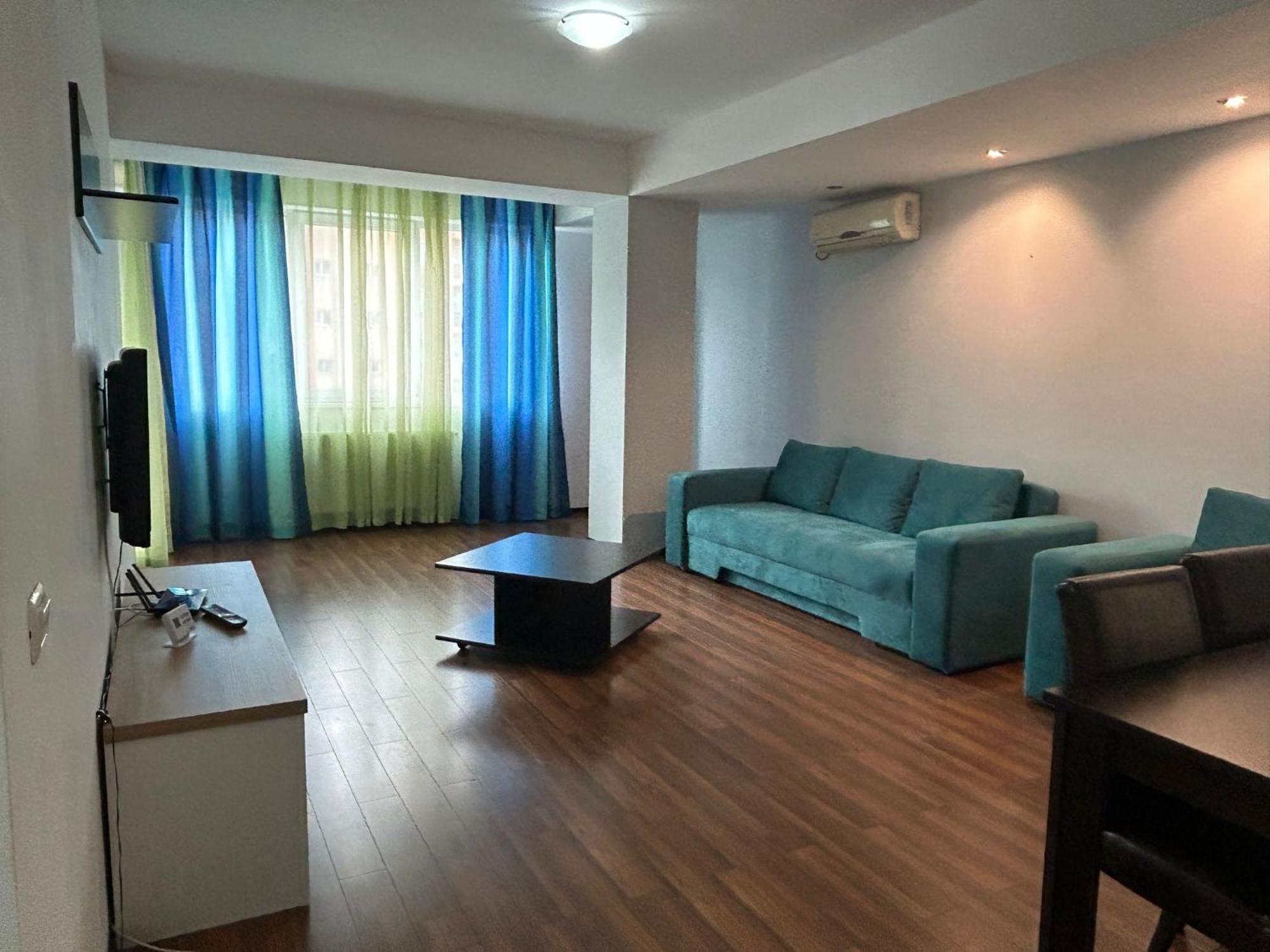 Appartamento Summerland Apartmants Mamaia Nord Esterno foto