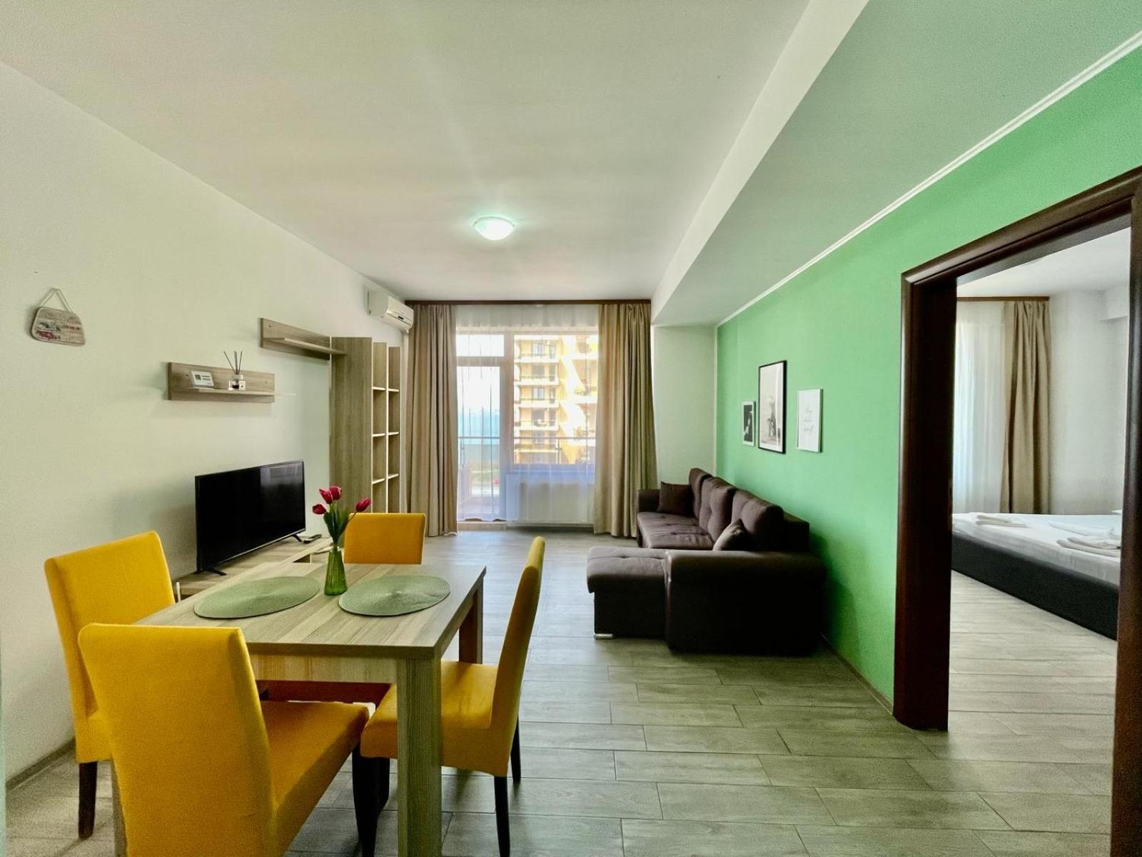 Appartamento Summerland Apartmants Mamaia Nord Esterno foto